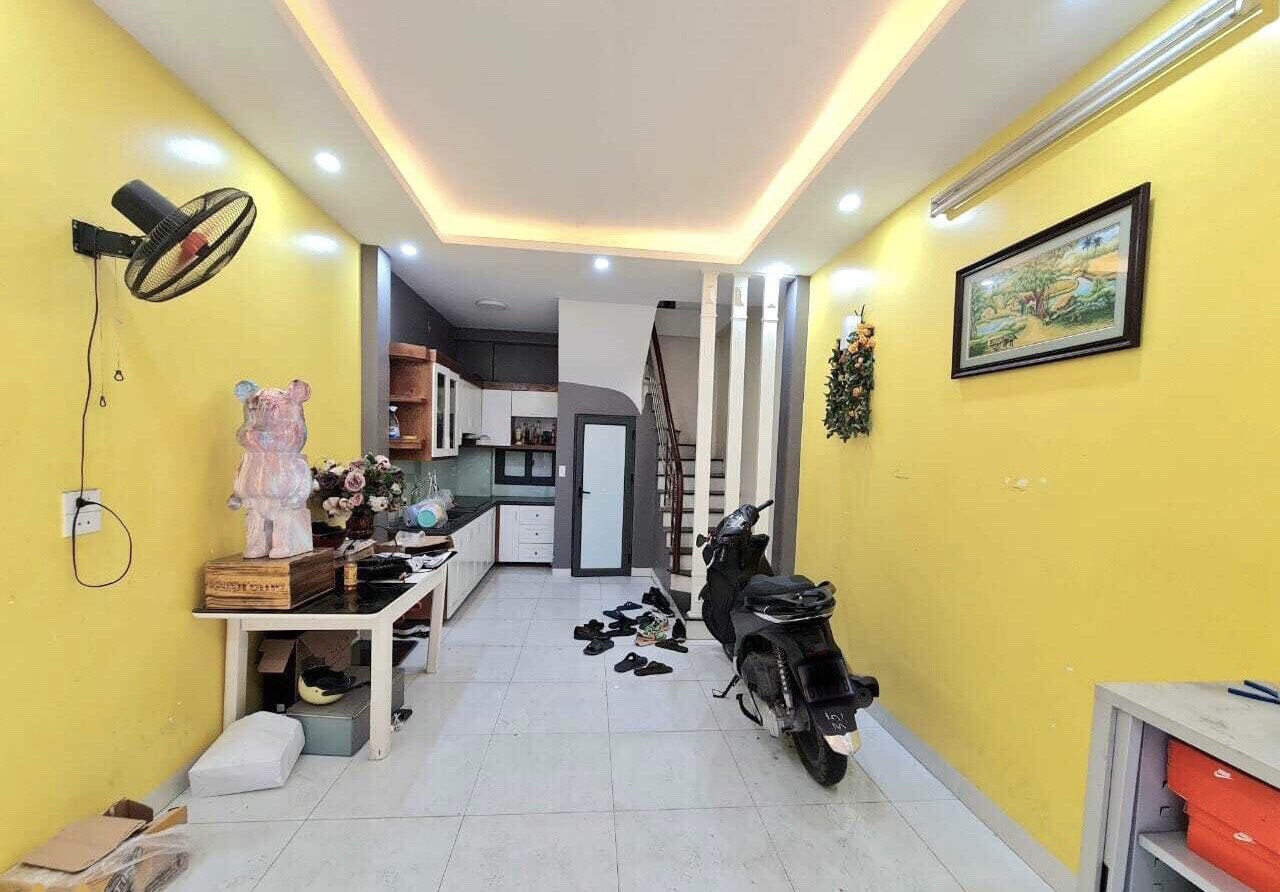 Nguyễn Tri Phương phường 4 Quận 10 - 33m2 - 3 tầng gần ô tô nhà đẹp giá 4 tỷ 1