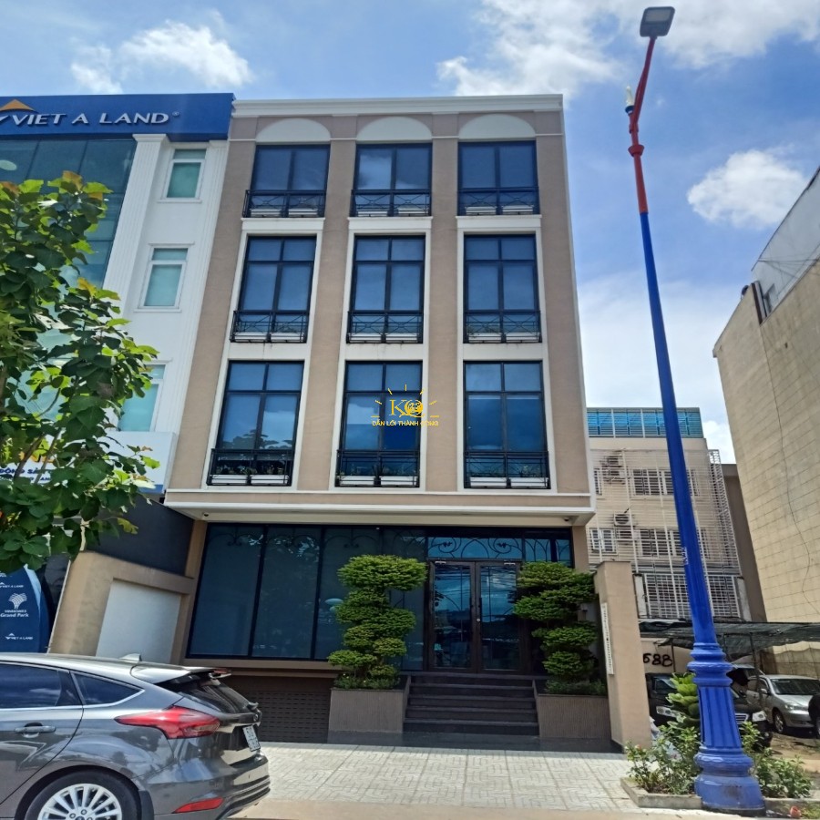 310m2