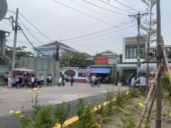 CHO THUÊ PHÒNG TRỌ VỊ TRÍ KẾ BÊN TRƯỜNG TIỂU HỌC QUỚI XUÂN QUẬN 12