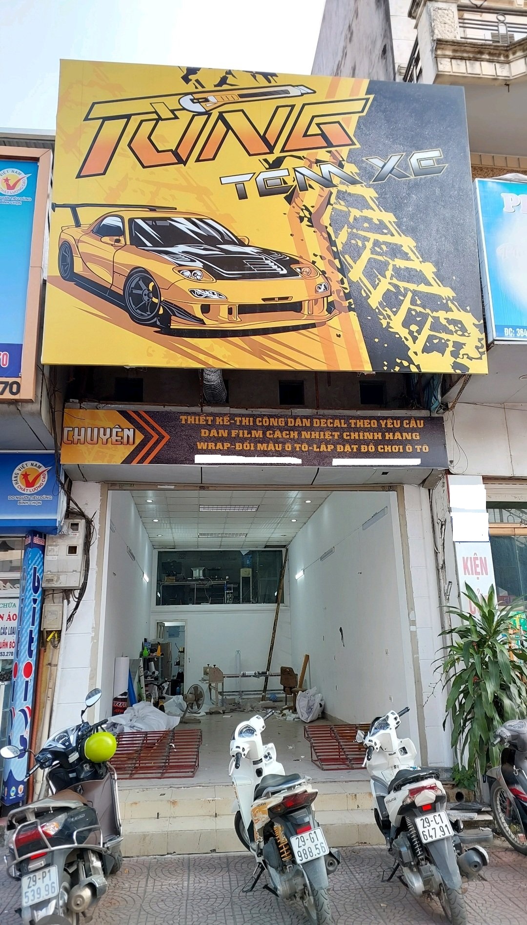 Bán nhà 60m2 mặt phố Nguyễn Văn Cừ, Long Biên, Hà Nội