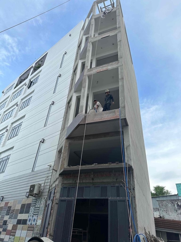 Bán đất tặng GPXD 4 tầng gần Emart mới chỉ 5 tỷ xíu hà