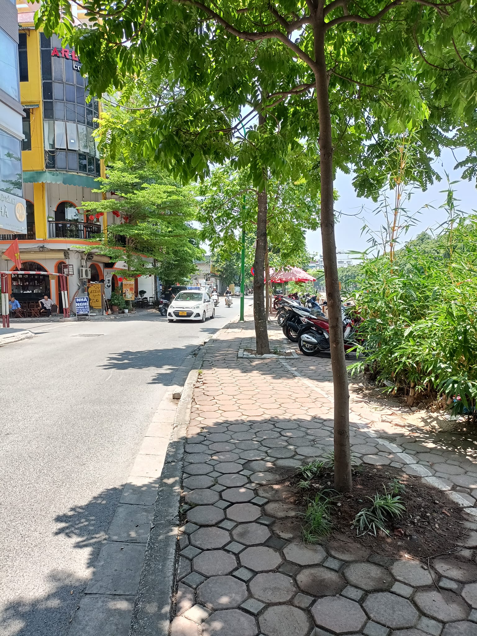 Hạ Chào Thửa Đất Mặt Phố THà Kế Tấn_Đoạn Đẹp Nhất Phố_Xây Tòa Nhà Building_Thông Số Vàng