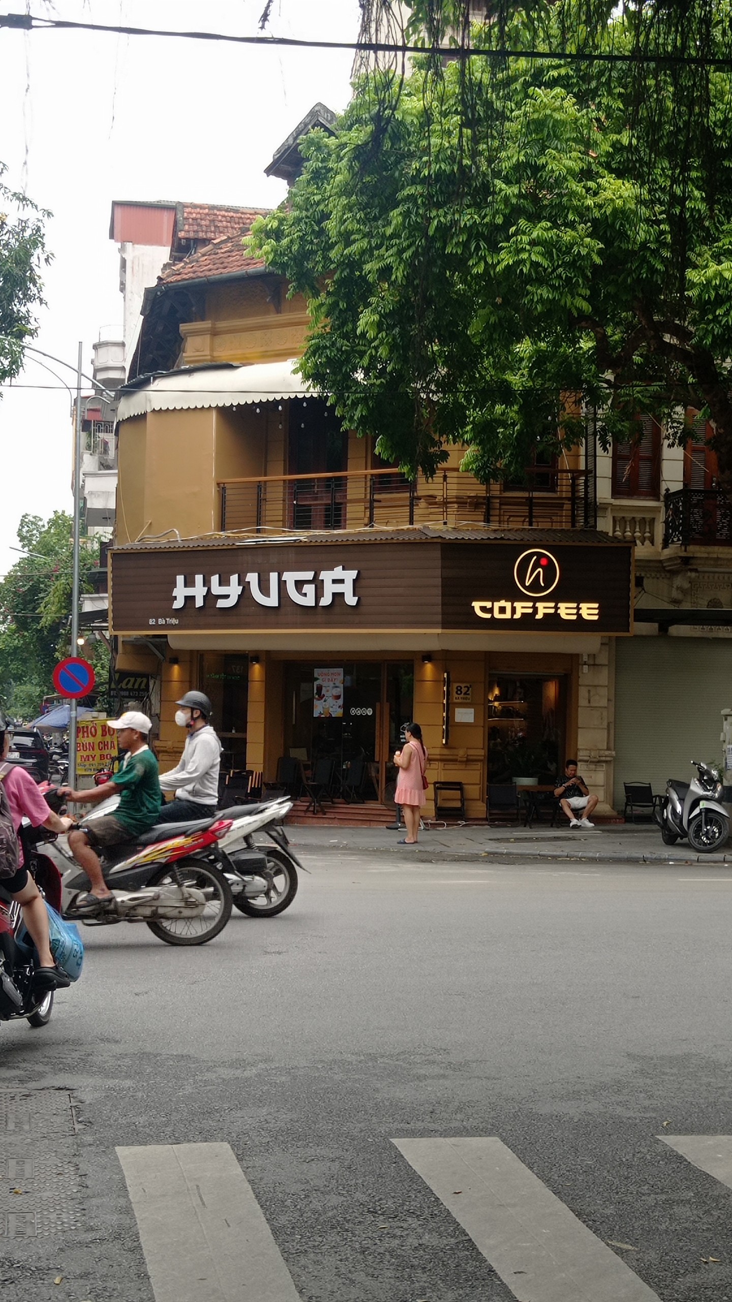 Cho thuê nhà lô góc 2 mặt tiền đường Thái Phiên, 100m2/sàn