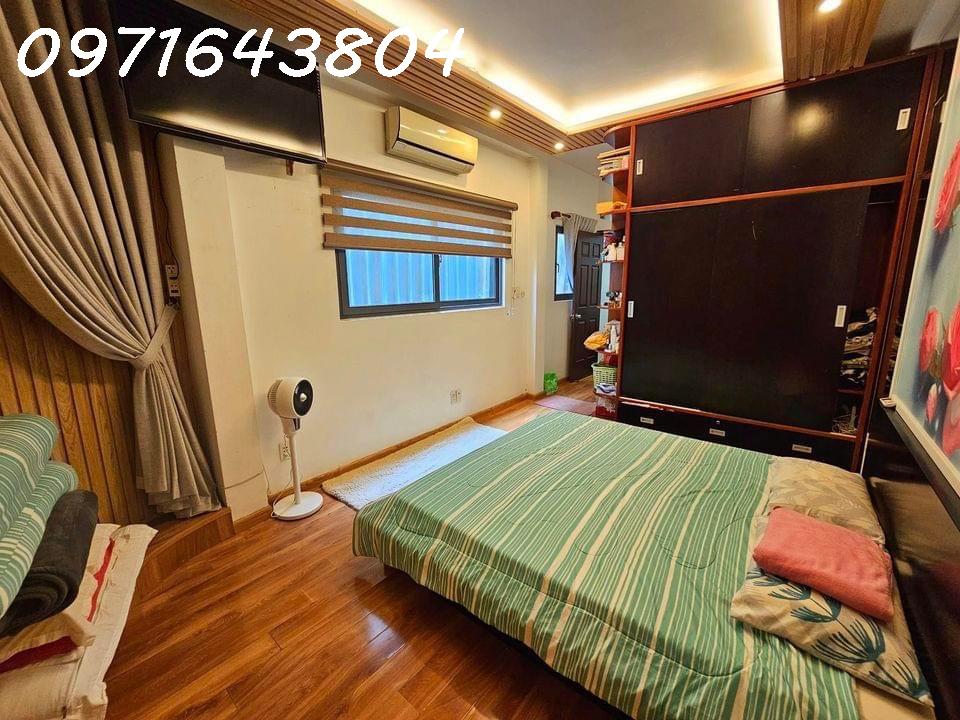 Căn nhà 86.5m2 Ô tô ngủ trong nhà 4 tỷ 1 Gần CĐ điện lực Q12