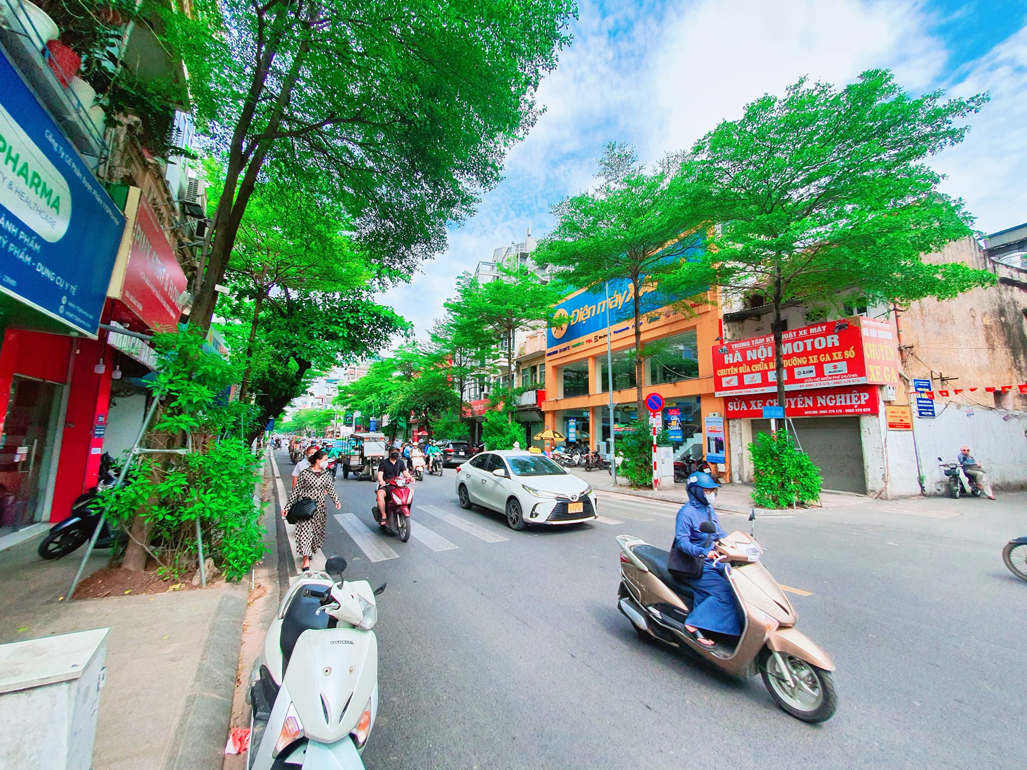 Thửa Đất Vàng Mặt Phố Khâm Thiên_Lô Góc 2 Mặt Oto Tránh_KD Đỉnh_Vị Trí Đắc Địa_Giá Ngon