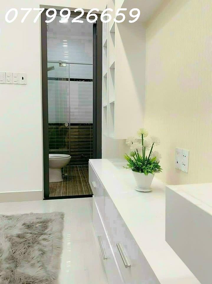 NHÀ GẦN MT TÔ KÝ, NGUYỄN ẢNH THỦ, Q12. 4 TẦNG DT 5X18m, HXH, SỔ ĐẸP, GIÁ 4,5TY