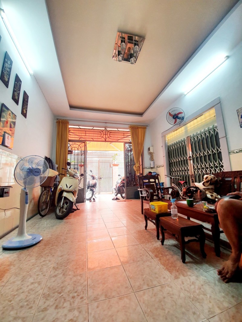 Bán nhà Gò Vấp, 74m2, 2 Tầng, Nguyễn Văn Khối, Phường 8, Giá chỉ 7 tỷ