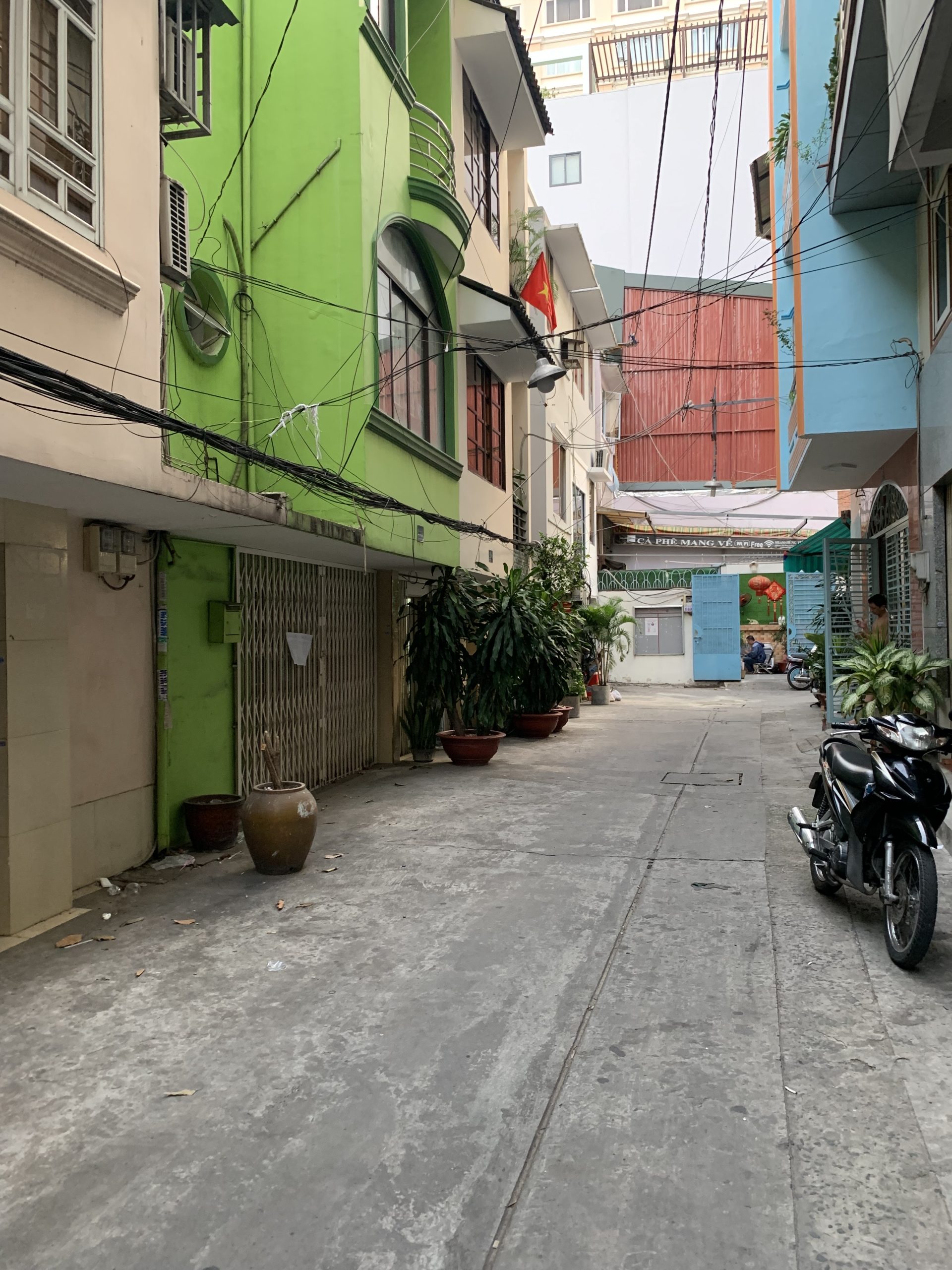 Bán gấp nhà hxh sát mặt tiền Hùng Vương. 4,5 x 15 trệt 3 lầu giá 14 tỷ thương lượng