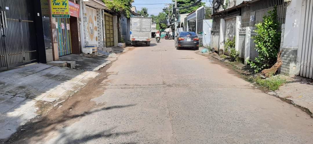 Bán nhà Đường Liên khu 5 - 6, Bình Tân, 5x12m, 1 trệt 1 lầu, hẻm xe hơi tránh, giá rẻ