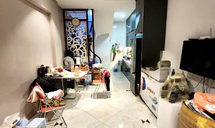 Bán nhà gần Times City, ngõ rộng, nội thất toàn gỗ Lim 6 tầng, Ô tô gần, DT34m2, 3.1 tỷ.