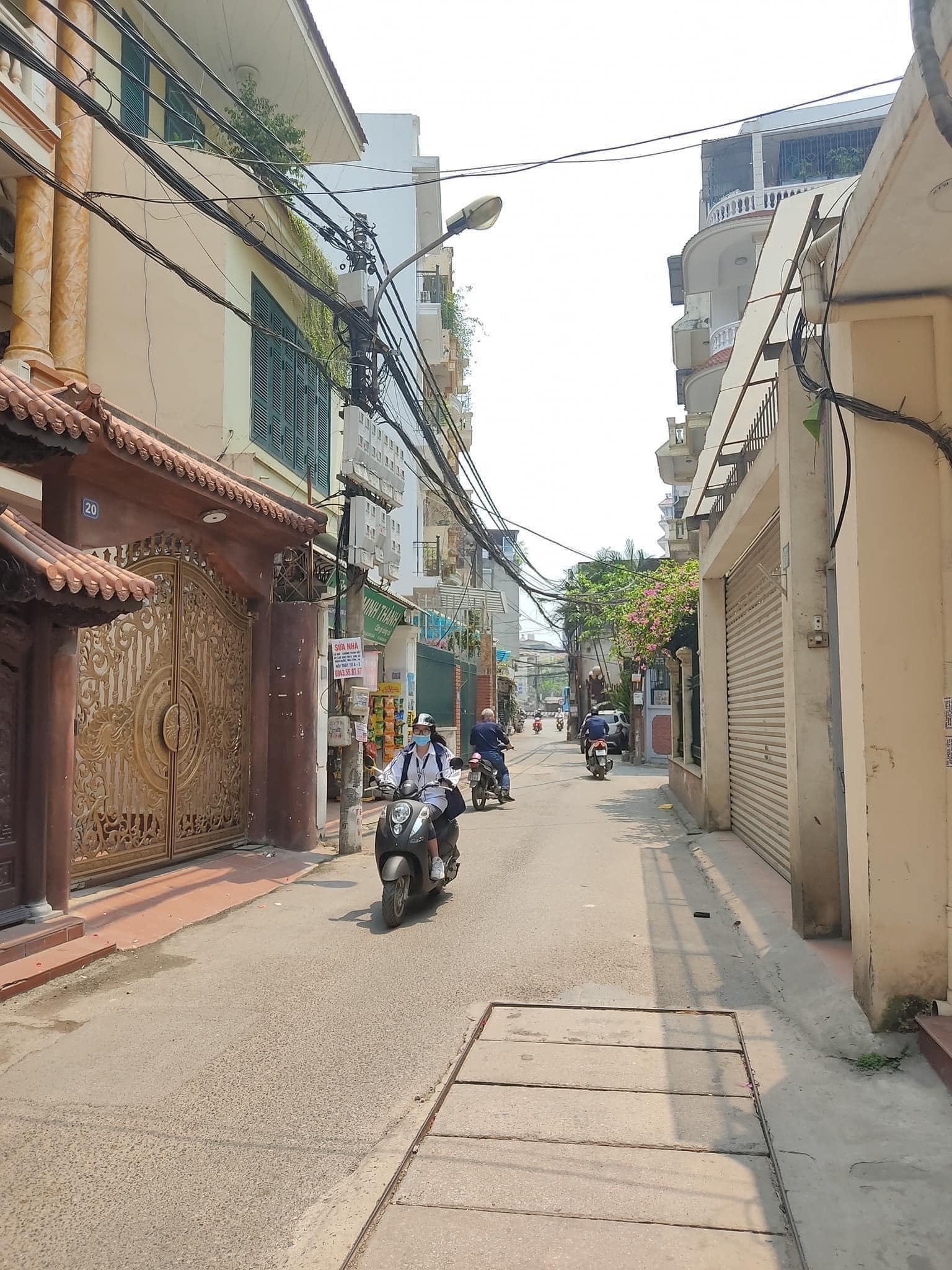 XUÂN THỦY, CẦU GIẤY, NGÕ RỘNG, 36M NỞ HẬU, NHỈNH 3tỷ LH giáo viên ĐH QG cần bán nhà đối diện