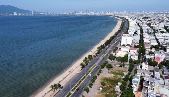 BÁN LÔ ĐẤT ĐƯỜNG BIỂN NGUYỄN TẤT THÀNH TẶNG NHÀ 2 TẦNG GIÁ RẺ NHẤT THỊ TRƯỜNG.