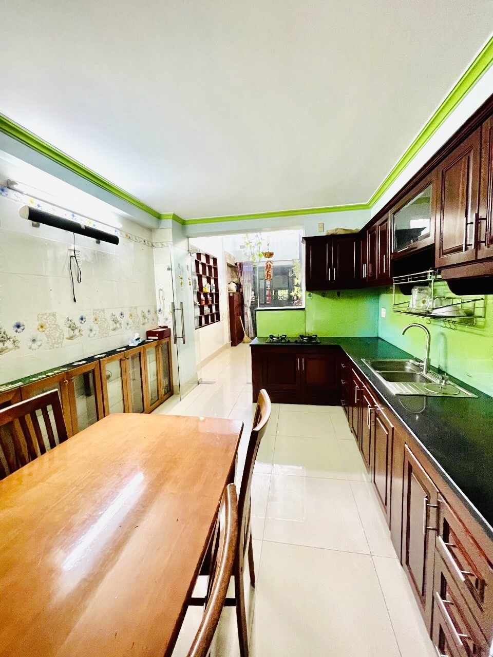 Bán Nhà ngay ĐH Công Nghiệp GV, Cần tiền chữa bệnh, 37m2 2 tỷ x TL