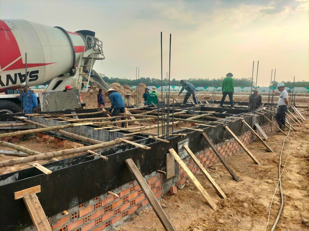 nha pho ben cat binh duong gia 480 trieu khong con tinh them phi nao them 5524683 2