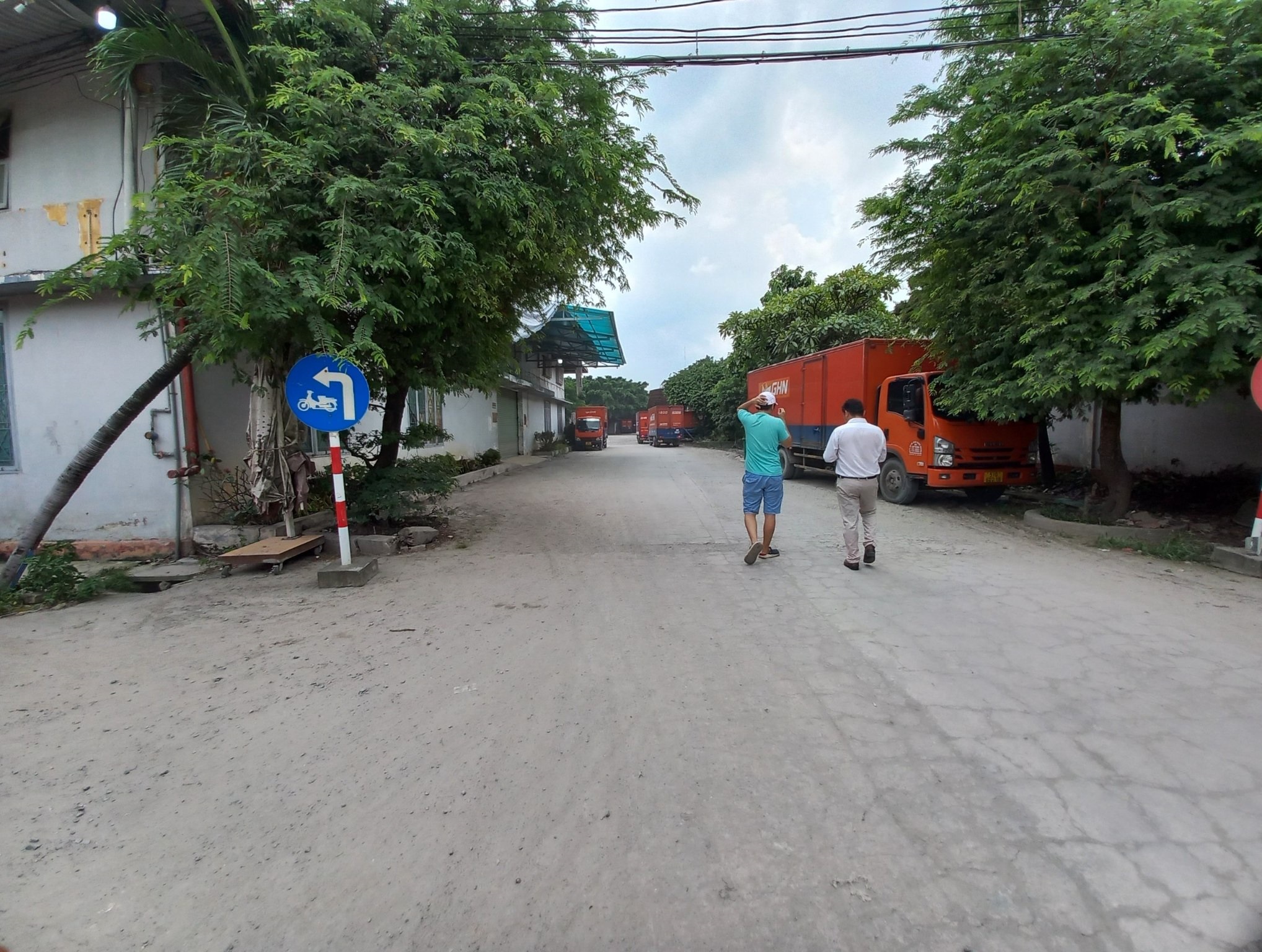 chính chủ Đất lớn Phan Văn Hớn, Tân Thới Nhấ Quận 12 4800 m2 đường lớn container