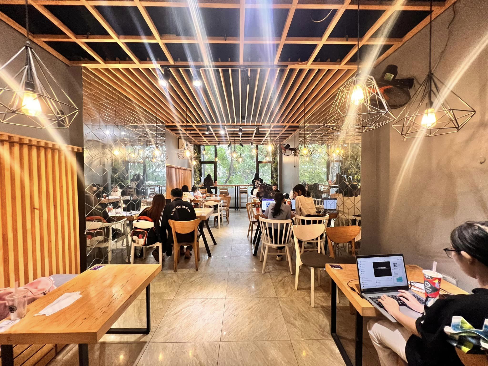 Bán nhà đường trần quốc hoàn cầu giấy hà nội