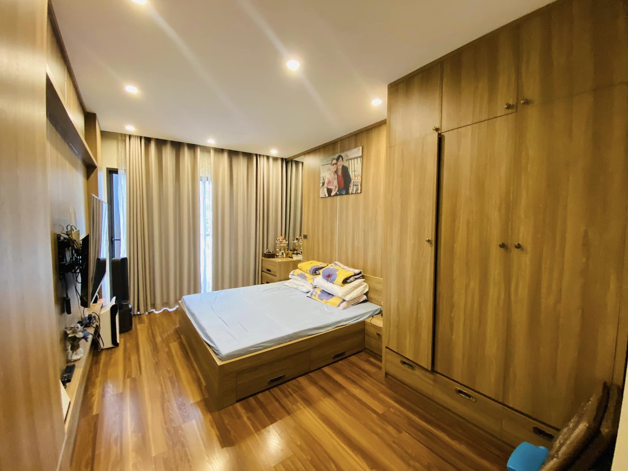 bán nhà đường trích sài tây hồ hà nội.