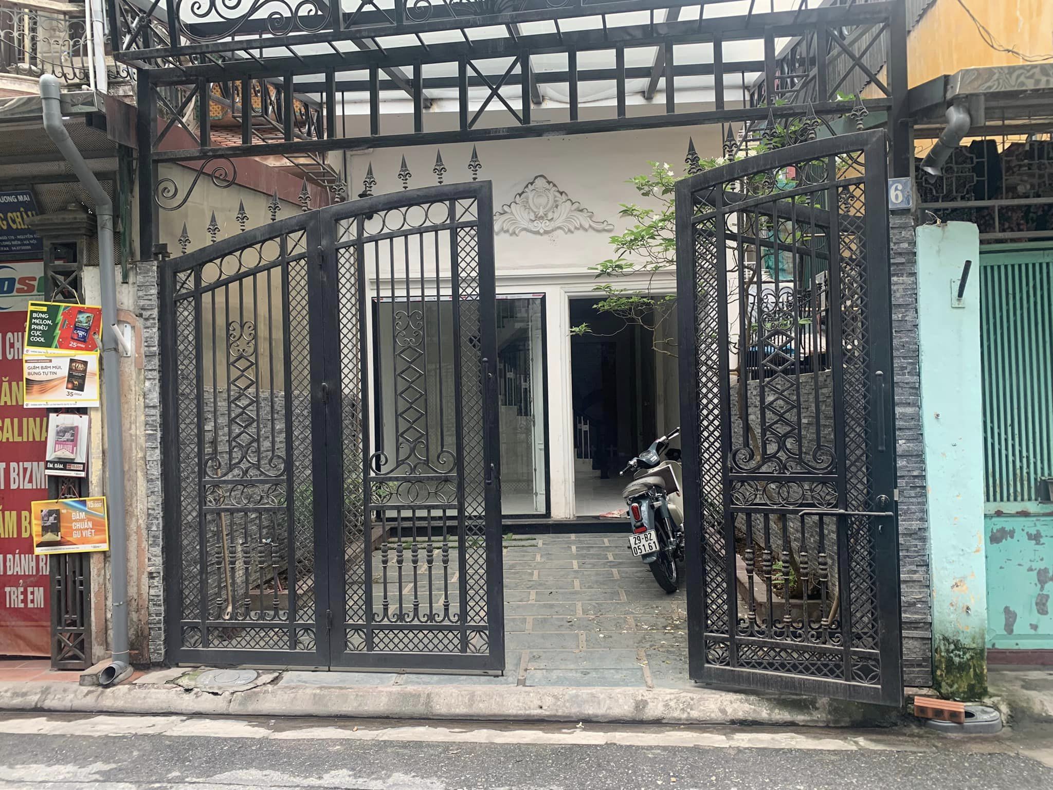 NHÀ PHÂN LÔ GARA Ô TÔ KINH DOANH ĐỈNH CAO CỦA NGUYỄN SƠN - LONG BIÊN