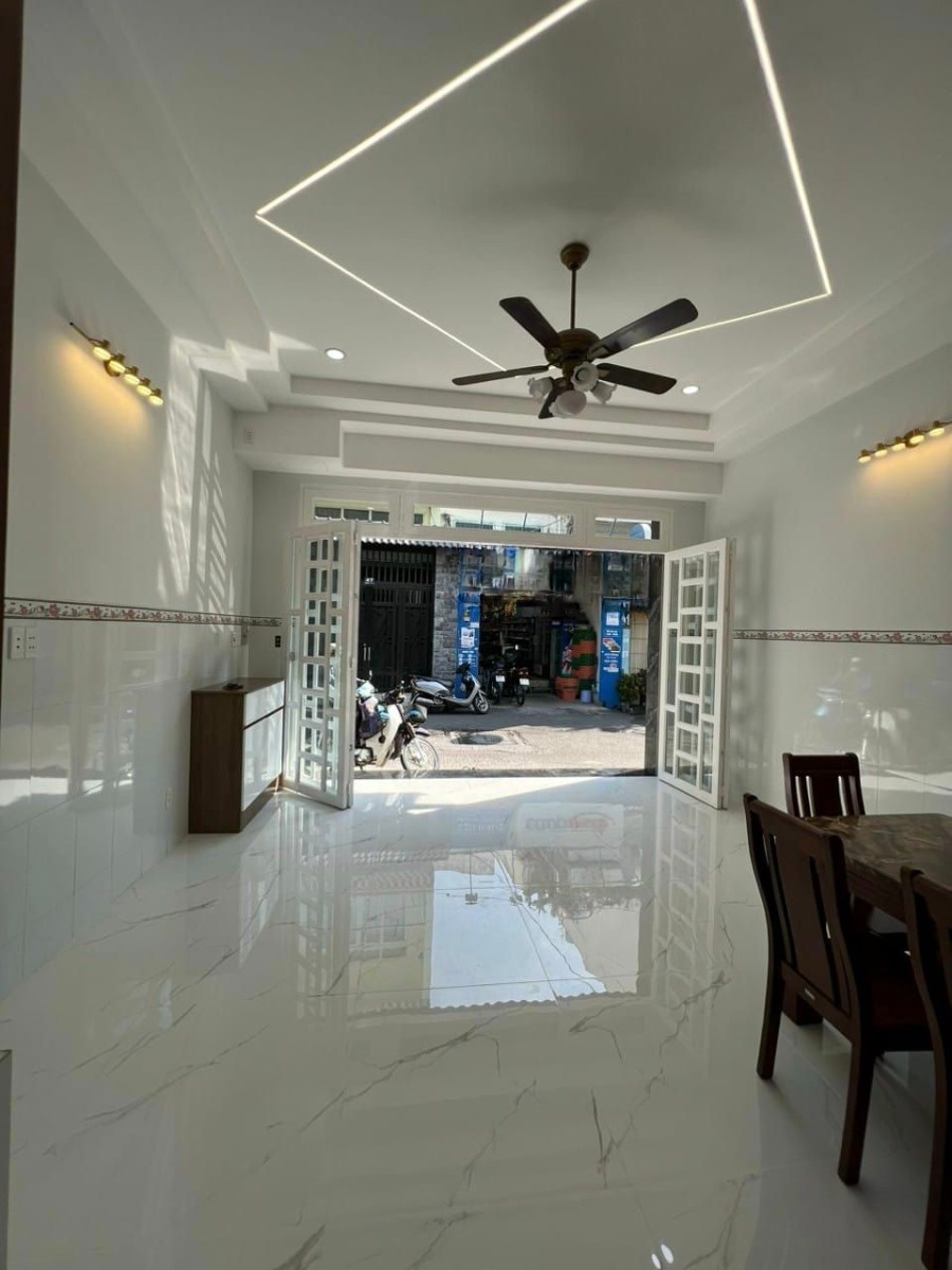 Bán Mặt Tiền Kinh Doanh Đ.số 7 Nguyễn Kiệm Phường 3 Gò Vấp 4.7mx10m chỉ hơn 5 tỷ