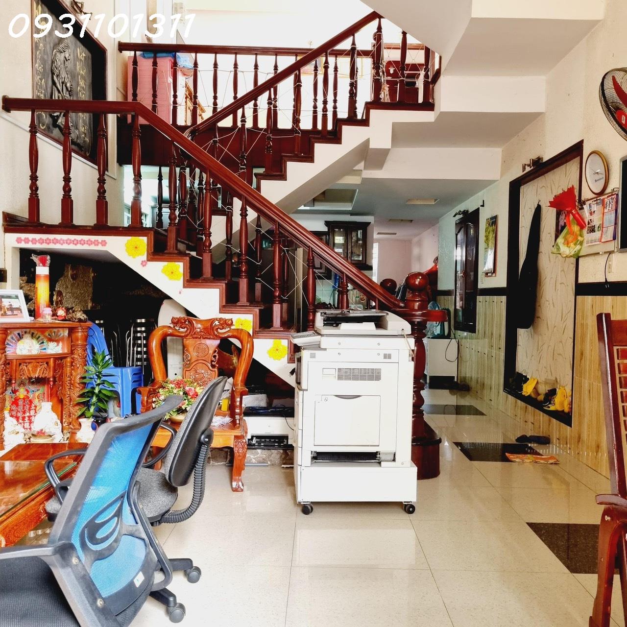 Bán nhà 1 lầu đường Bế Văn Đàn , phường An Hoà . DT 83,3m2 . Sổ hồng . Giá 4,8 tỷ