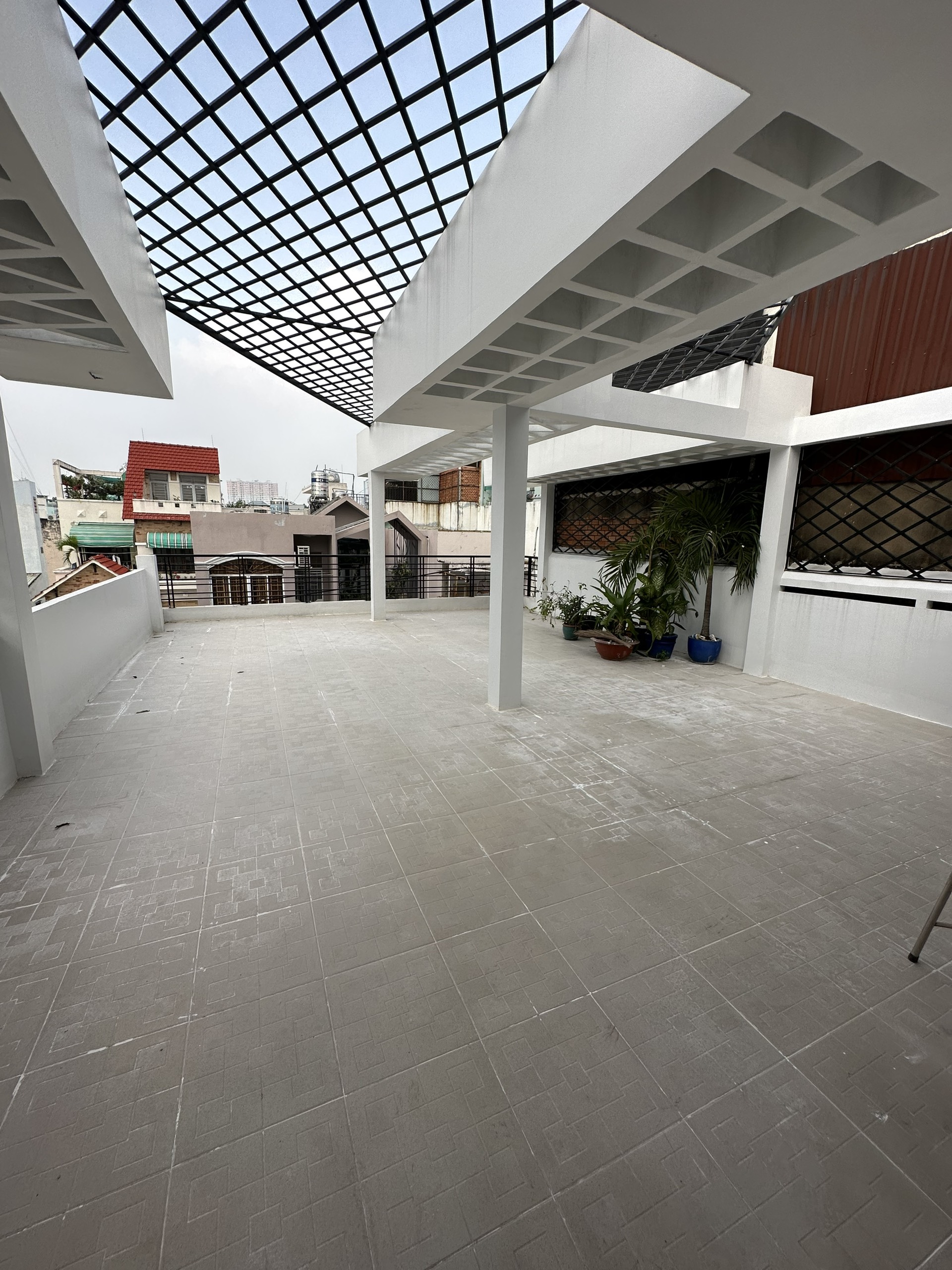 Bán gấp Biệt thự mới xây 100m2 Lạc Long Quân, P.3, Q.11