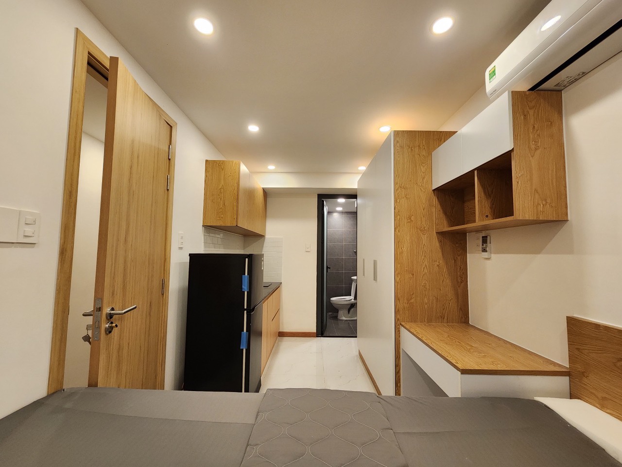 Hạ giá bán gấp nhà hẻm 1 sẹc Trần Văn Đang, P.11, Quận 3