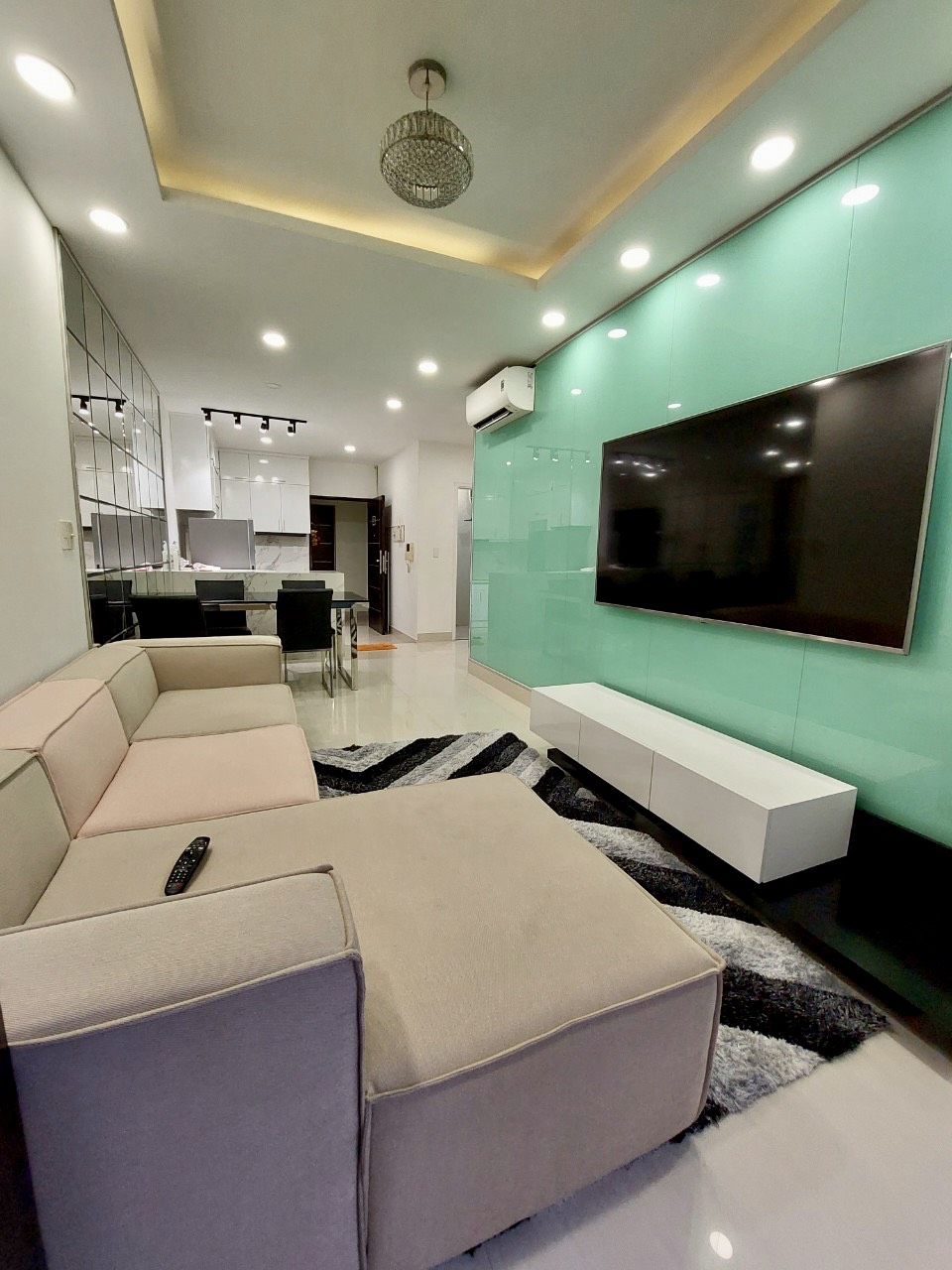 Căn hộ Sky Garden 3 MT đường Phạm Văn Nghị, P. Tân Phong Quận 7