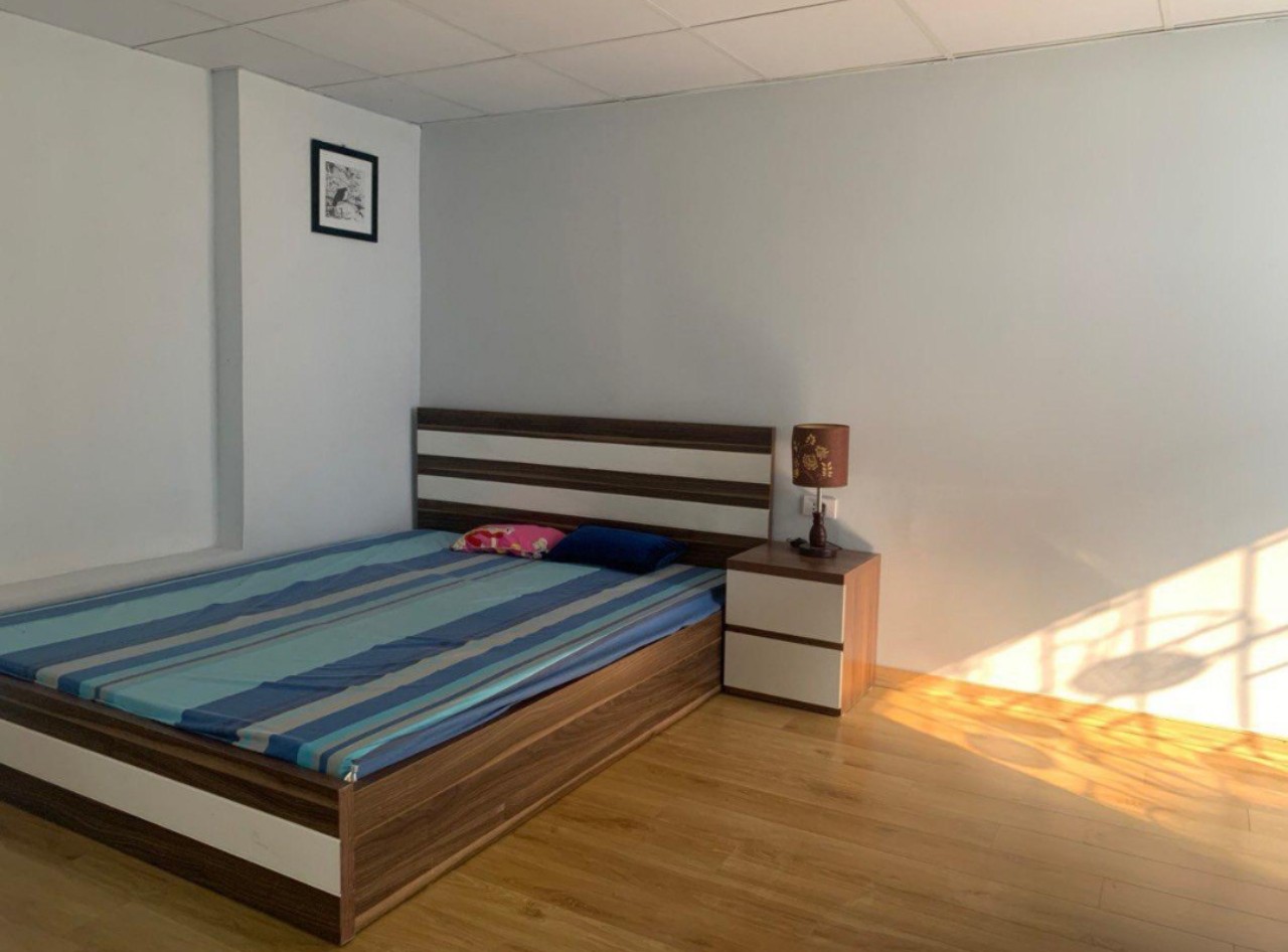 Bán nhà 32m2*4 Tầng, Cà nhính cực kiên cố, Ngõ 81 Trung Kính