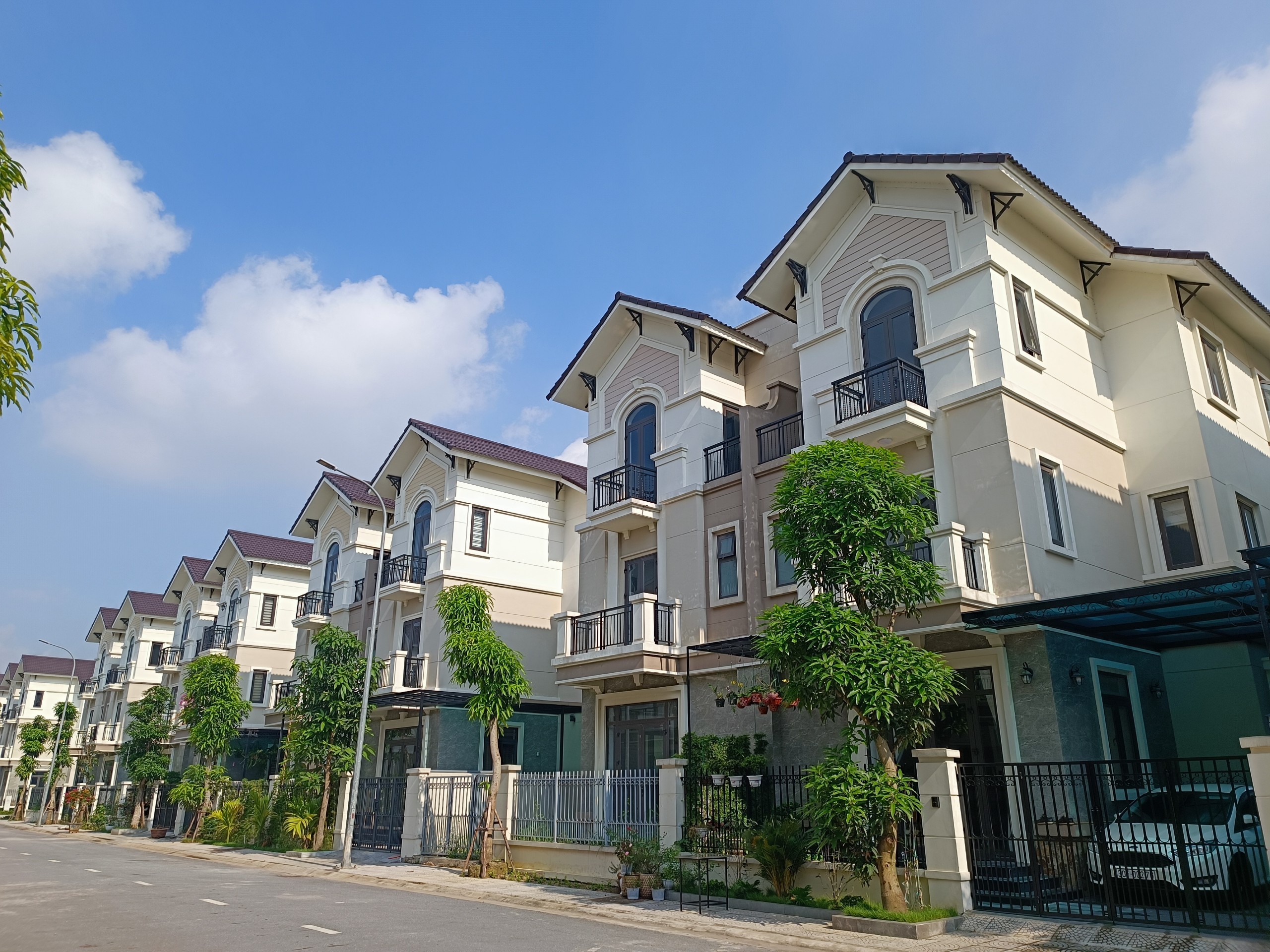 Bán BIỆT THỰ 135m2 Giá Tốt tại TP. Từ Sơn. Giá chỉ 6,8x tỷ