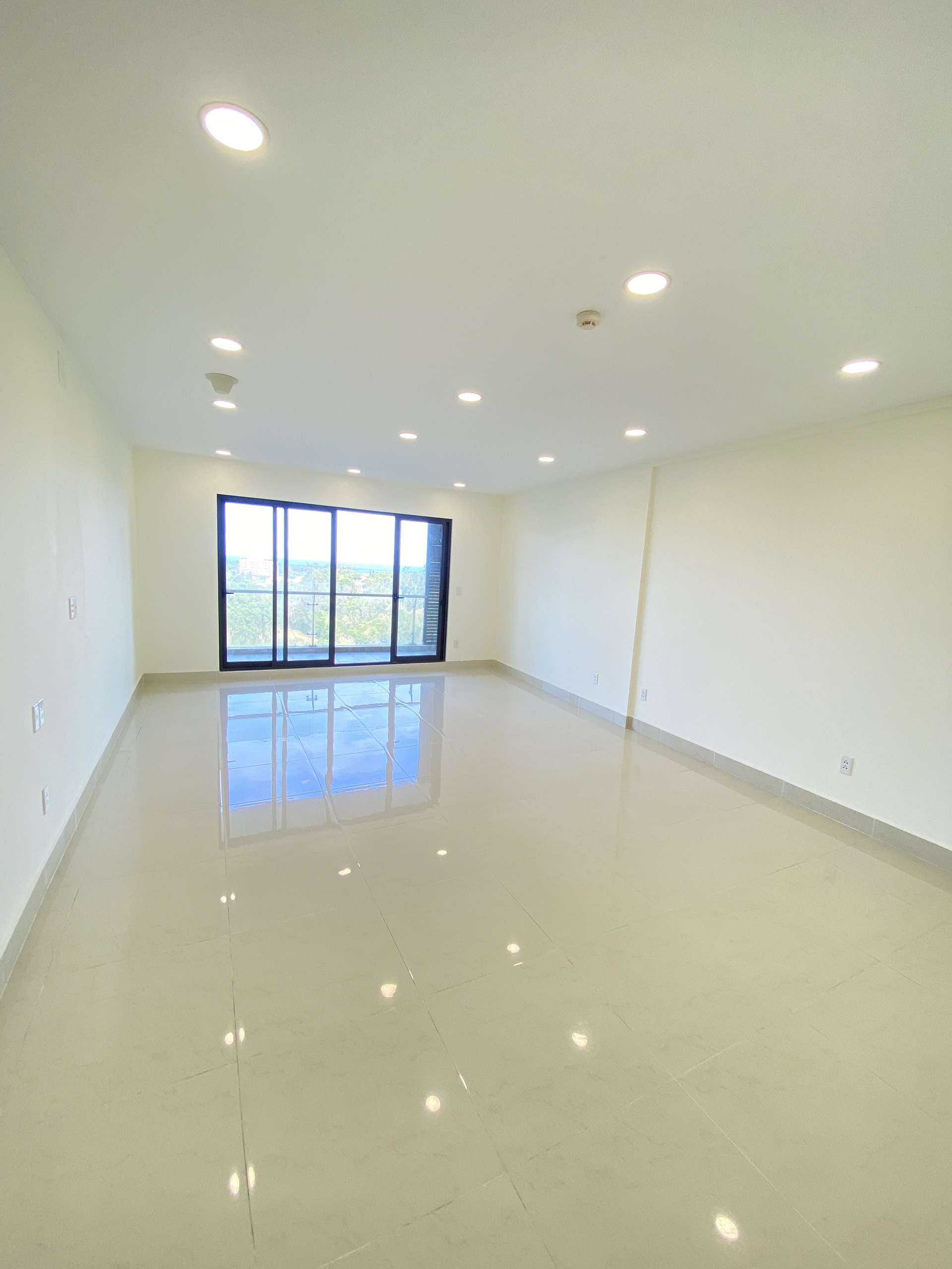 Bán căn hộ 1PN Gateway view biển, giá tốt 1,62 tỷ bao thuế phí