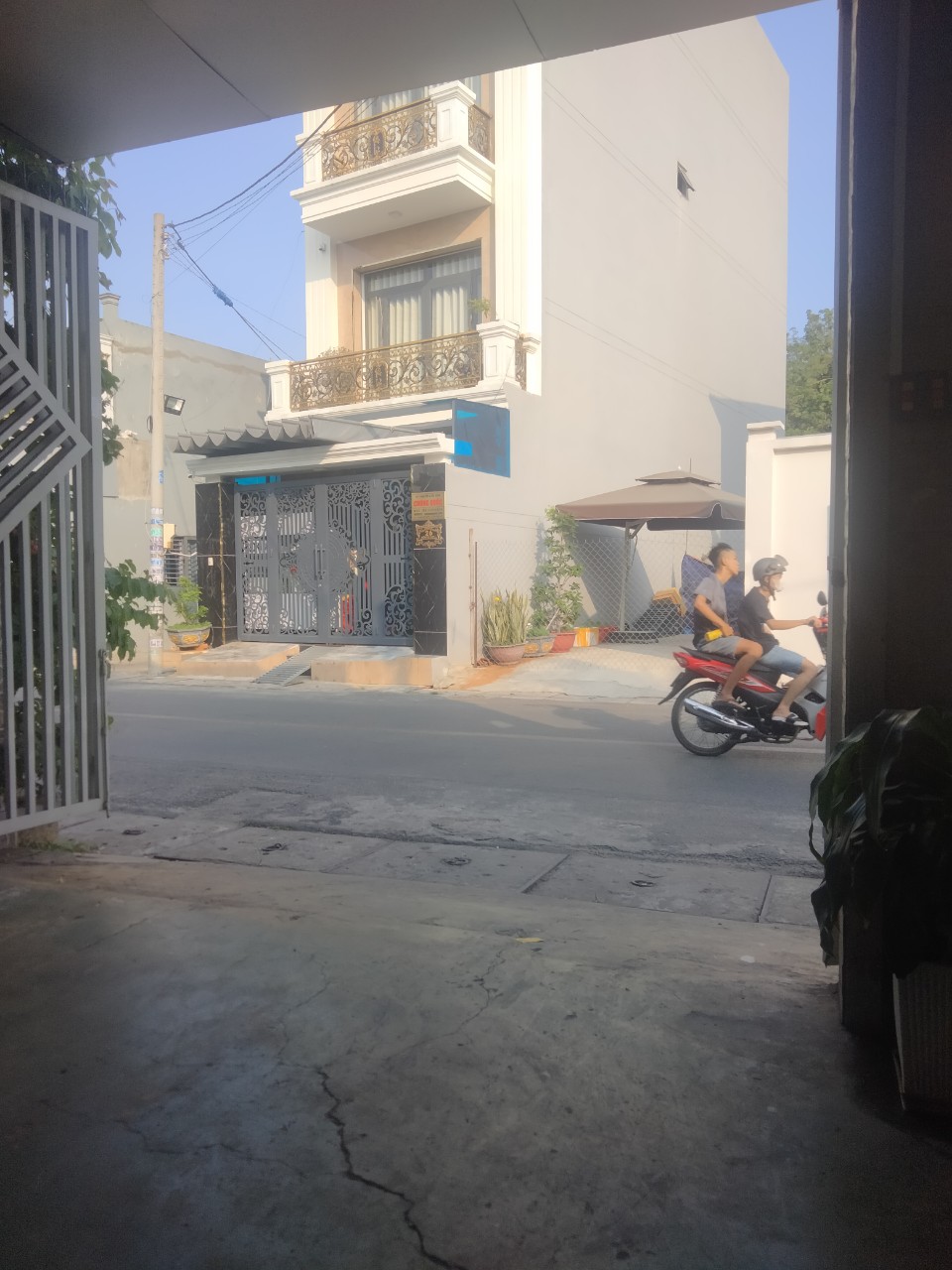 GIẢM SÂU 500TR (TRONG VÒNG 12 NGÀY) CÒN 7,2 TỶ BÁN NHÀ LẦU MẶT TIỀN ĐƯỜNG TÂN XUÂN 1, DT 5.4x30