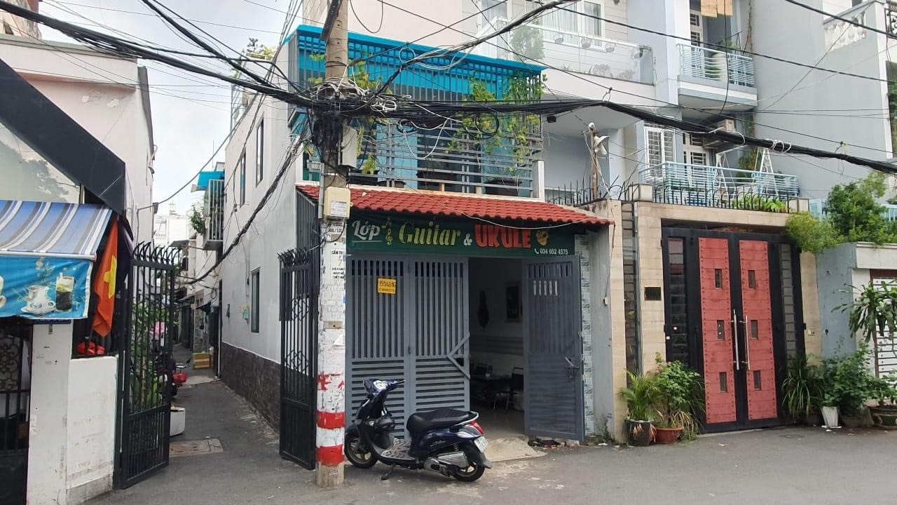 Bán nhà 2 mặt tiền 8m đường Lê Văn Thọ,P8, Gò Vấp ngay khu dã ngoại công viên Làng Hoa 4 tỷ 550tr