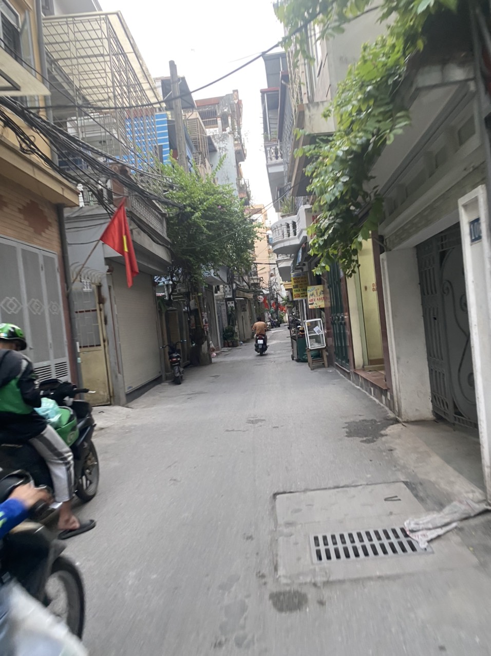 Chủ cần thanh khoản gấp nhà Khương Trung, gần Ô TÔ, thông tứ tung, Dòng tiền cao