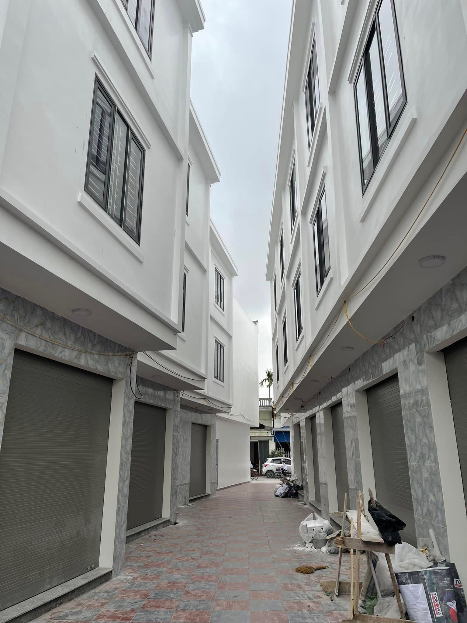 CHÍNH CHỦ CẦN BÁN HOẶC CHO THUÊ DẴY NHÀ 3 TẦNG CẠNH CHỢ CHIỀU ĐA PHÚC - DƯƠNG KINH - HẢI PHÒNG