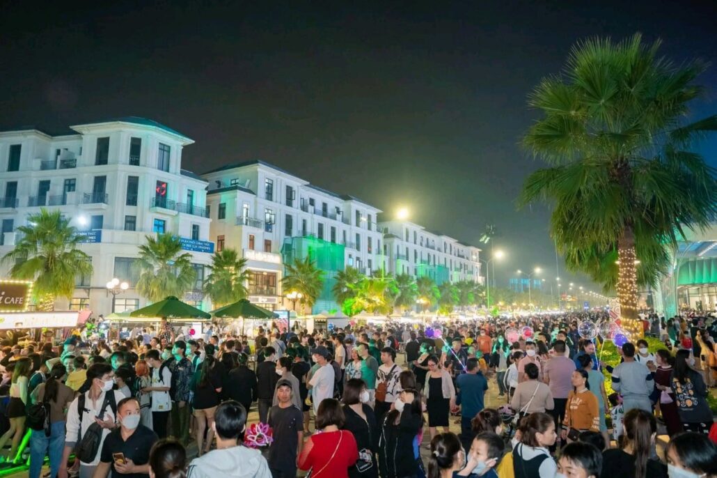 Cực sốc! Chính chủ cần bán biệt thự shophouse 2 mặt tiền kinh doanh giá 64,5 tr/m2