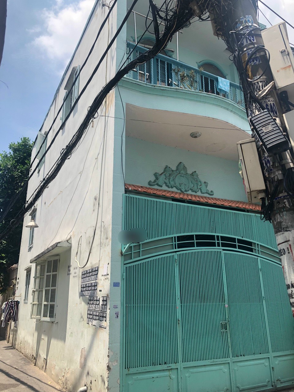 BÁN NHÀ HẺM XE HƠI NGAY SÂN VẬN ĐÔNG ĐẠT ĐỨC NGUYỄN VĂN LƯỢNG