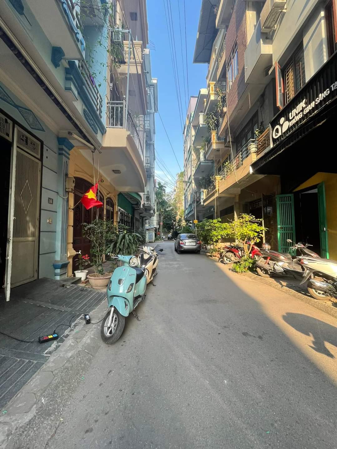 PHÂN LÔ VIP - VỈA HÈ - TRƯỚC NHÀ 3 OTO TRÁNH NHAU - OTO DỪNG ĐỖ TRƯỚC CỬA THOẢI MÁI - TẶNG FULL NỘI THẤT. DTXD 55M2 5