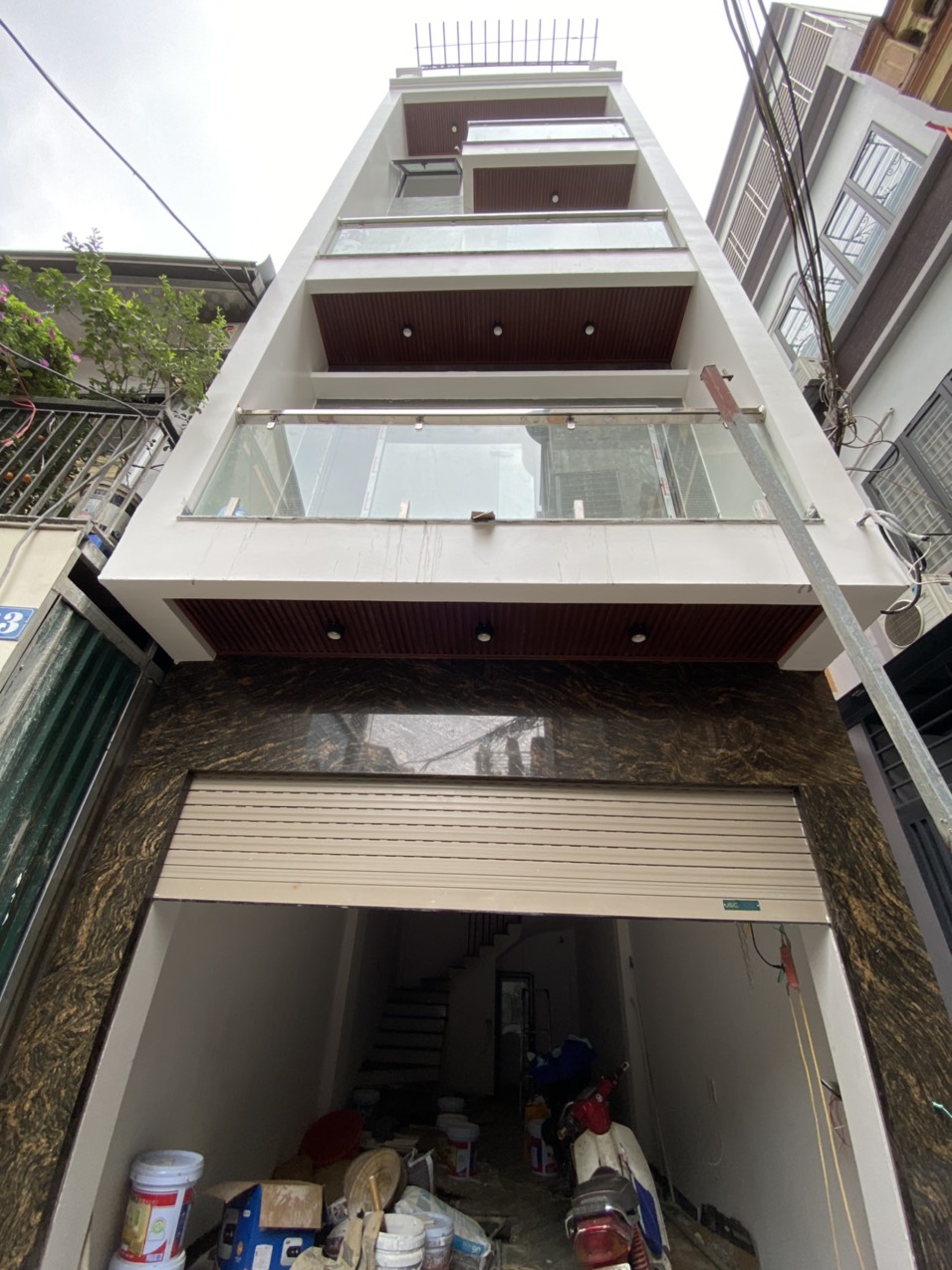 Chính chủ cần bán Căn 36m số nhà 35 ngách 95/93 Vũ Xuân Thiều. Giá 4.6 tỷ