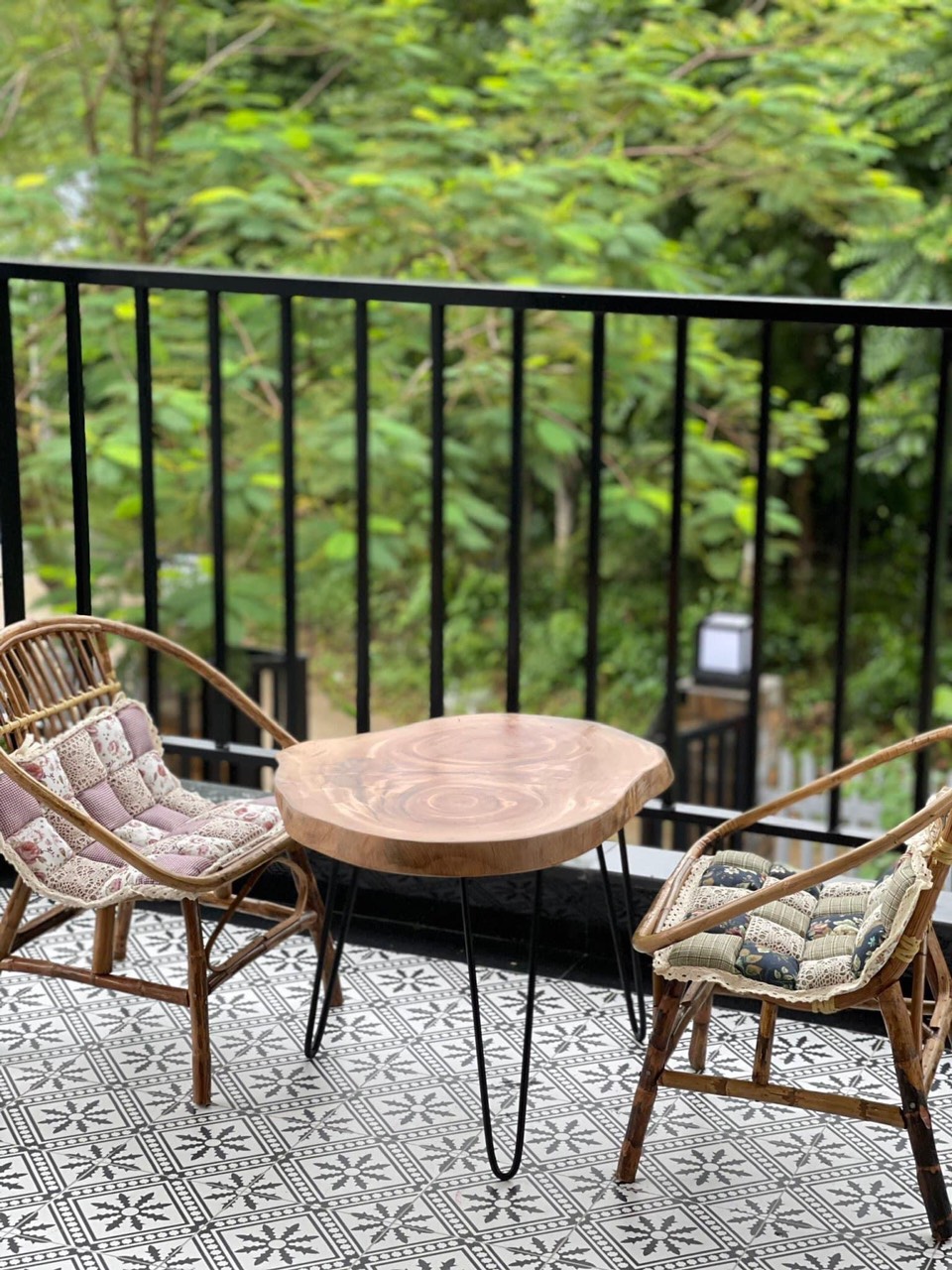 BÁN 1340M TAWMGJ BIỆT THỰ 2 TẦNG FULL NỘI THẤT TẠI BA VÌ CHỈ 4.X TỶ