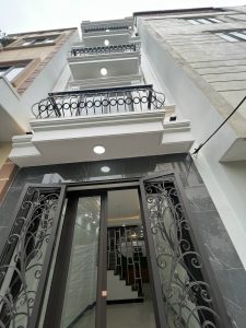 Cần bán nhà nguyên căn 38m2 Long Biên, TP Hà Nội