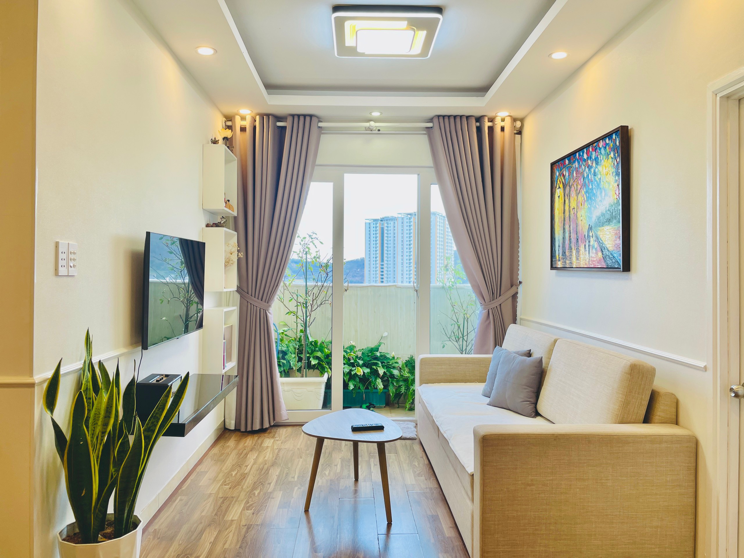 Bán căn hộ OSC LAND giá 2tỷ 750 tầng 12 căn góc