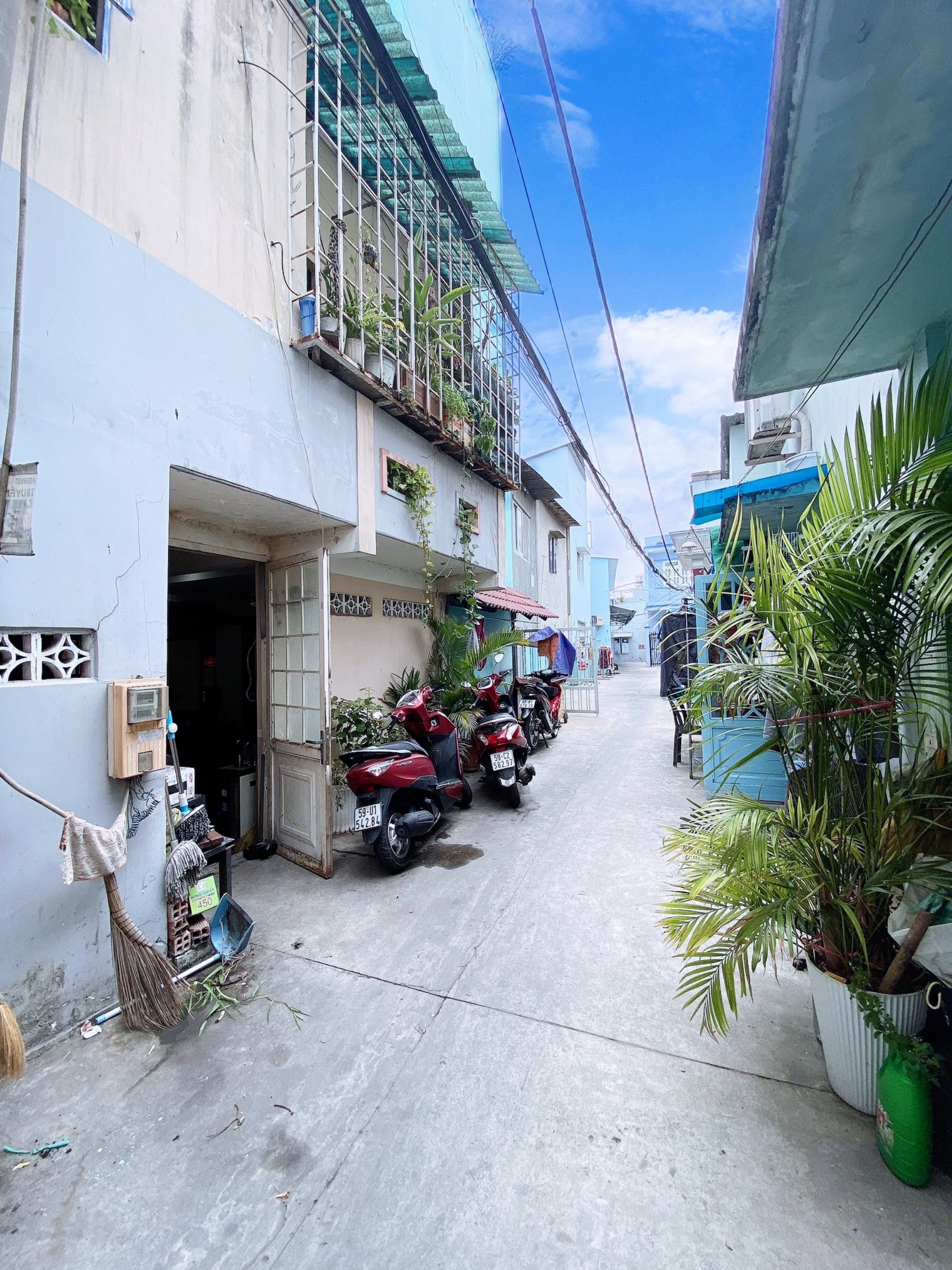 Bán Nhà Trần Xuân Soạn Quận 7 - 2 Mặt Tiền trước sau - 46m2 - 3PN - Sát Quận 4