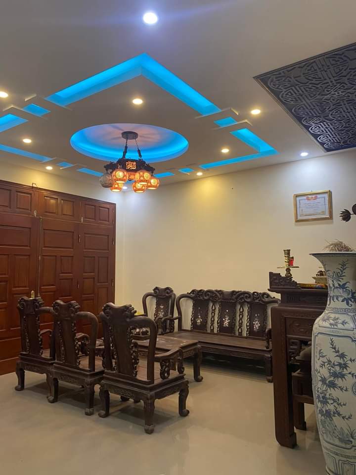 Phú Diễn 106m2 vỉa hè 6m, kinh doanh, VP, MT 6.3m 5 tầng 17.5tỷ