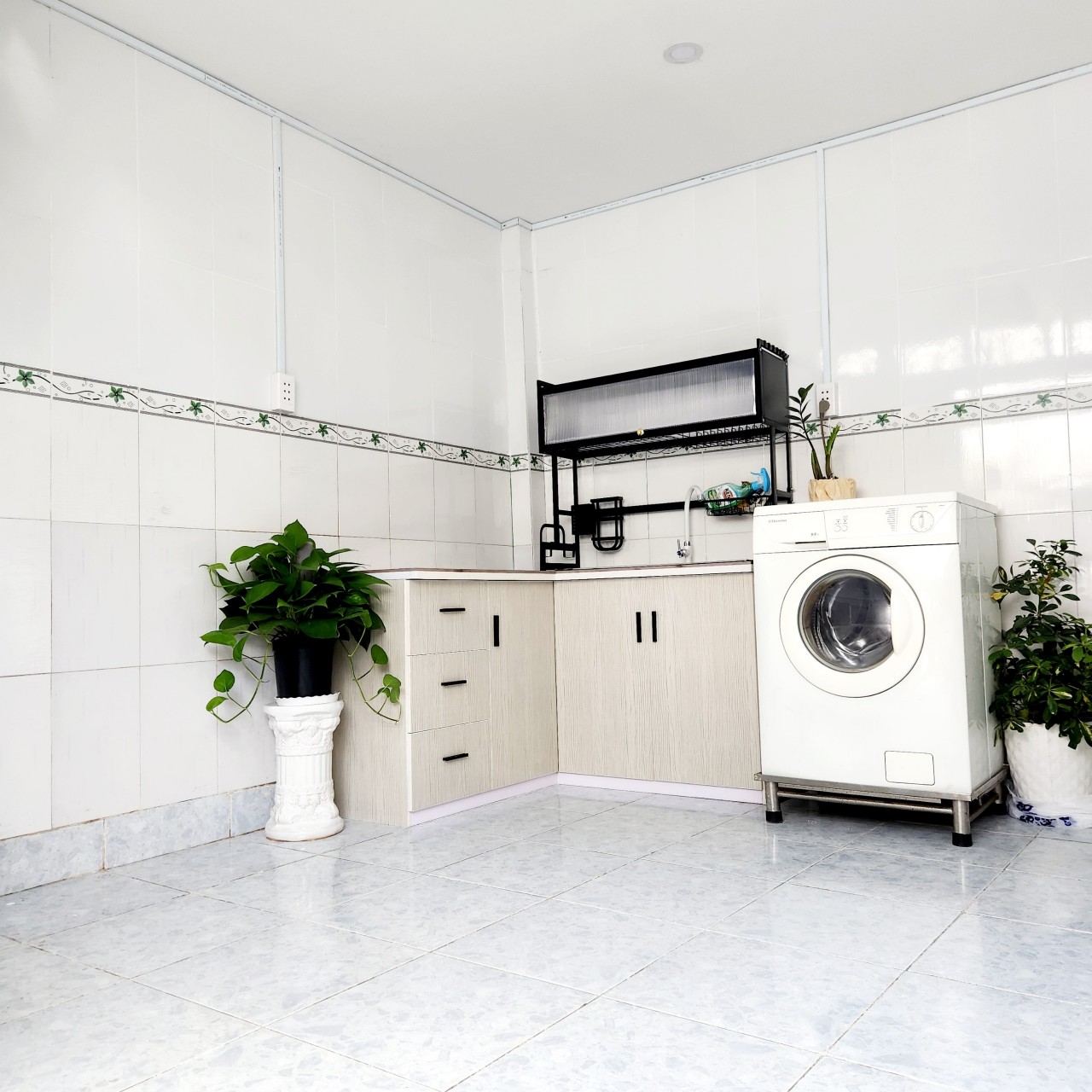 Kẹt tiền, cần bán nhà mới, dtsd 34m. tại Huỳnh Tấn phát, Phú THuận, Quận 7, TP HCM