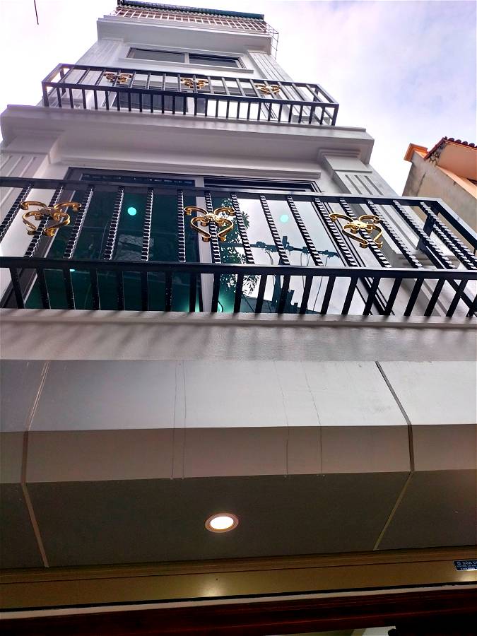 Cần bán nhà ngọc thụy long biên hà nội lô góc...