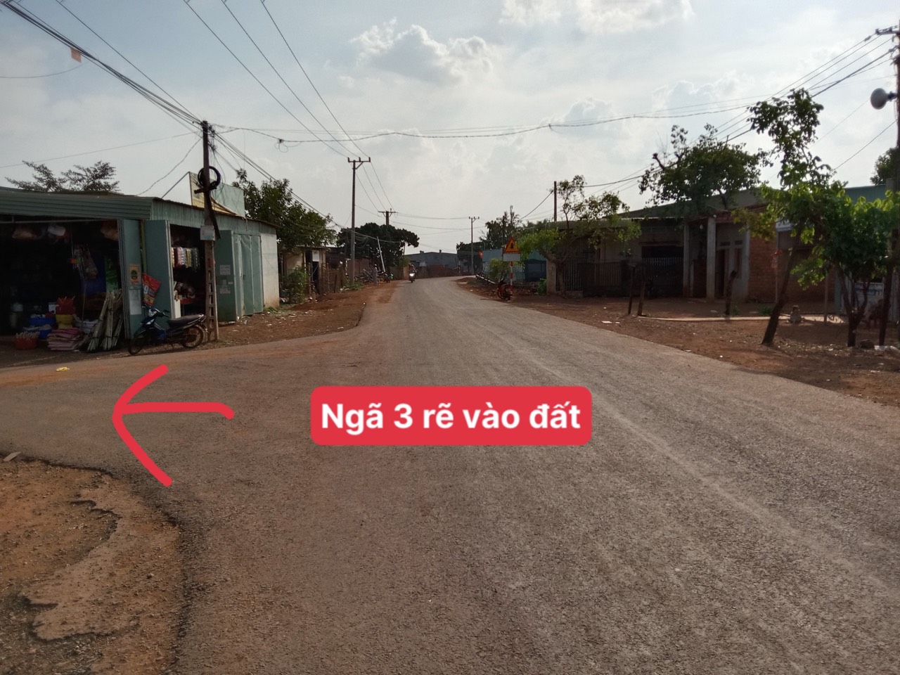 Gia Lai giá rẻ đất bám nhựa 21m Ia Hla- Chư Puwh- Gia Lai