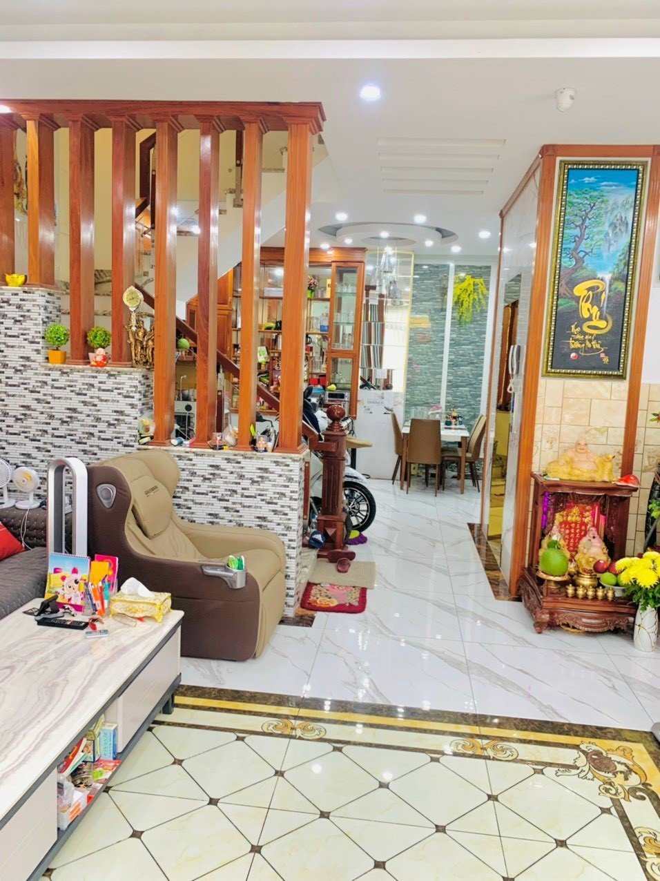 Xuất cảnh bán gấp căn nhà cao cấp hẻm Lê Đại Hành, P.11, Quận 11