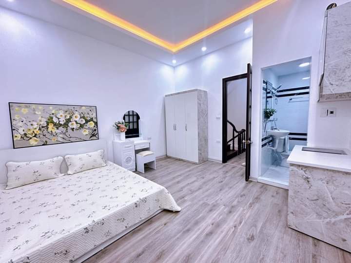 Cần bán nhà phố pháo đài láng đống đa hà nội