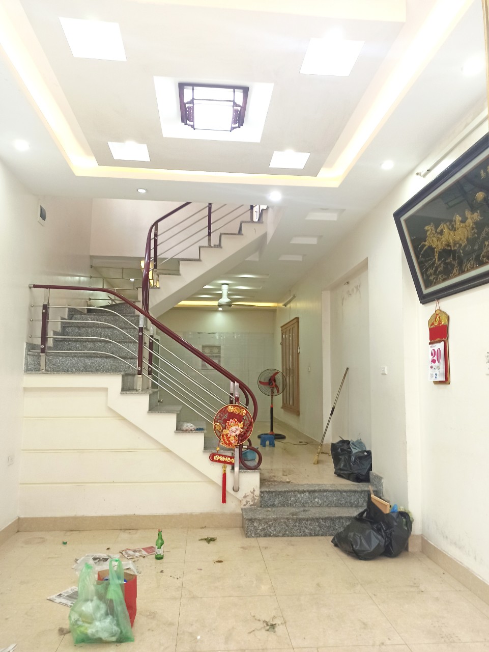 Bán nhà gốc dân xây độc lập phố Văn Cao, diện tích 40m 4 tầng lô góc, GIÁ 2.6 tỉ