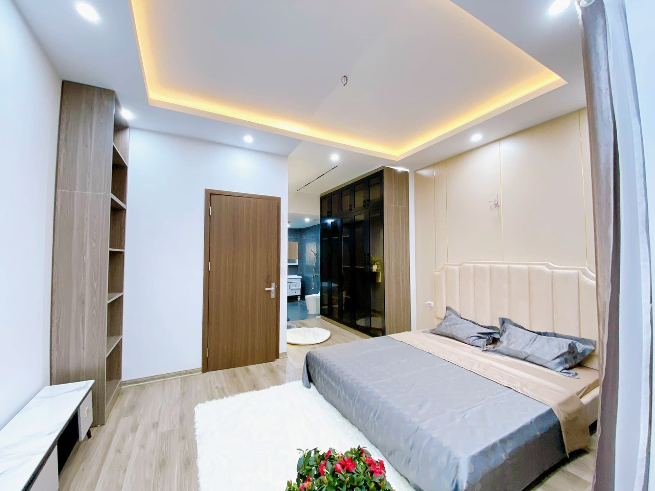 Bán lô góc 66m2 Tô Vĩnh Diện, 5,3m mặt tiền quận thanh xuân 6,3 tỷ